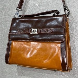 Women’s leather brown tophandle bag crossbody bag